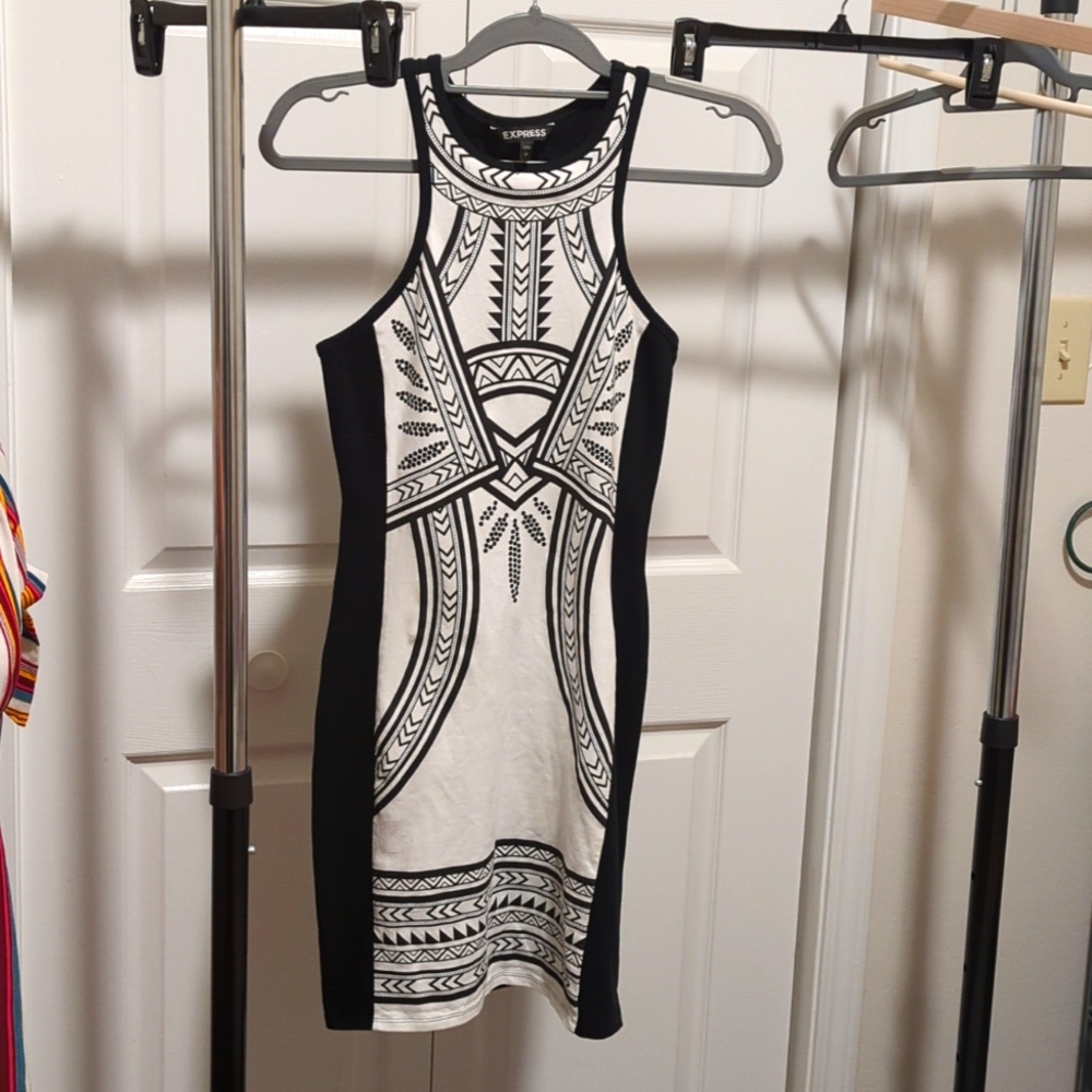SP black and white Express dress